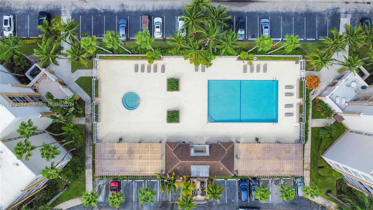 En Venta: $380,000 (2 camas, 2 baños, 1130 Pies cuadrados)