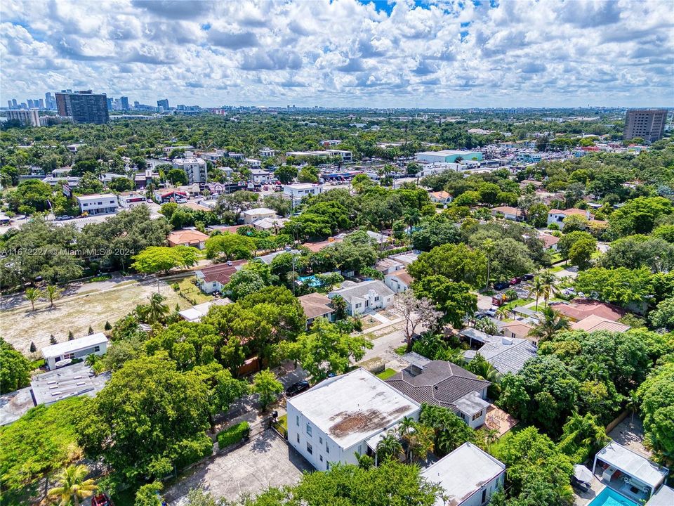 For Sale: $1,045,000 (3 beds, 2 baths, 1418 Square Feet)