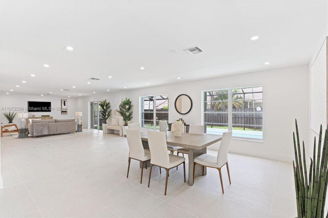 For Sale: $825,000 (4 beds, 2 baths, 2392 Square Feet)