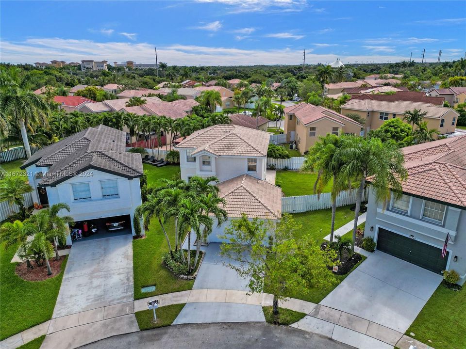 For Sale: $645,000 (3 beds, 2 baths, 1854 Square Feet)