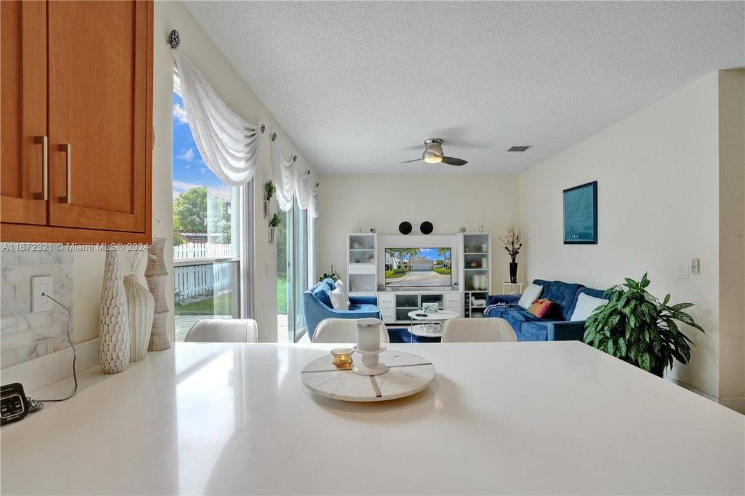 For Sale: $645,000 (3 beds, 2 baths, 1854 Square Feet)