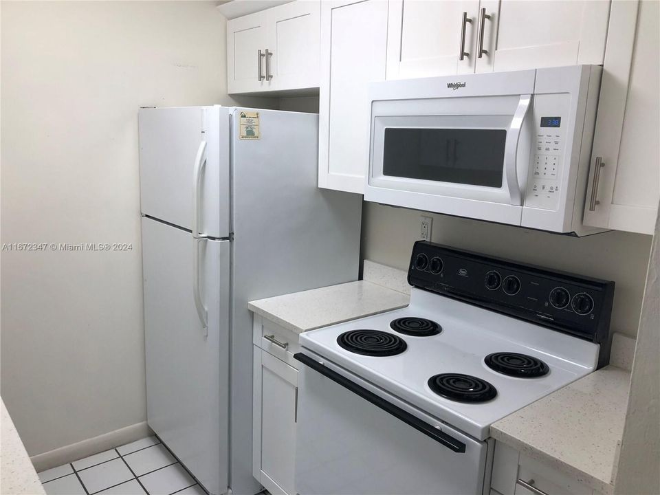 Recently Rented: $2,000 (1 beds, 1 baths, 709 Square Feet)