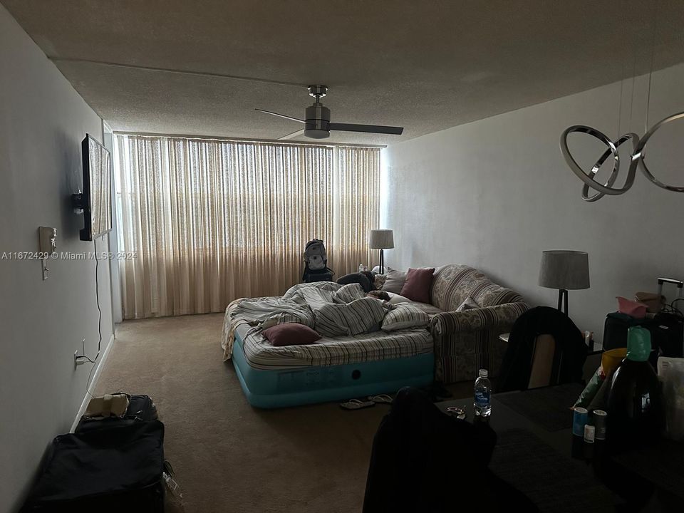 En Venta: $199,000 (1 camas, 1 baños, 825 Pies cuadrados)