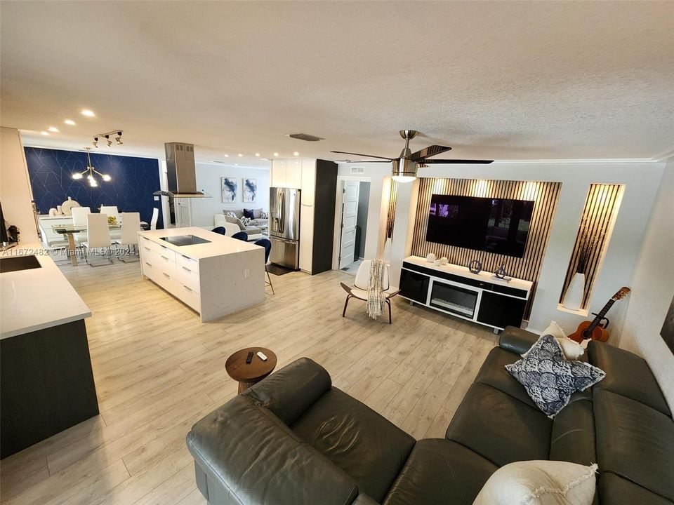 Recently Rented: $4,500 (3 beds, 2 baths, 1629 Square Feet)