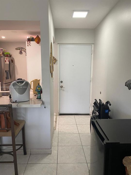 En Venta: $594,999 (2 camas, 2 baños, 1030 Pies cuadrados)