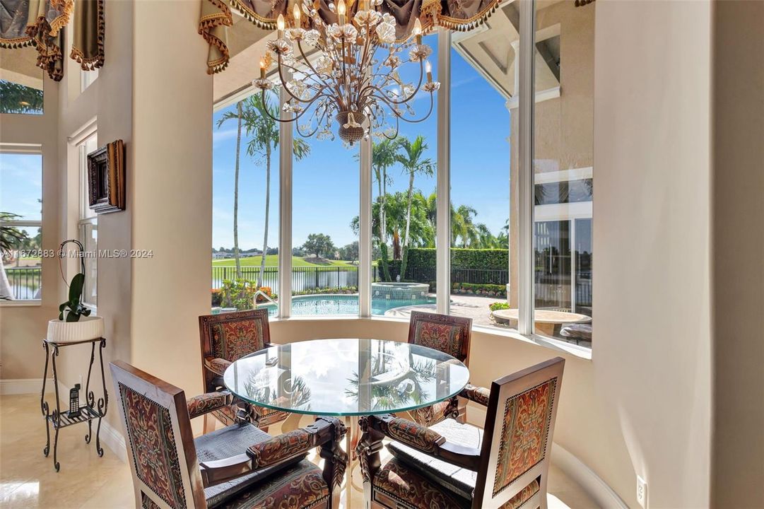 For Sale: $5,995,000 (5 beds, 6 baths, 5340 Square Feet)