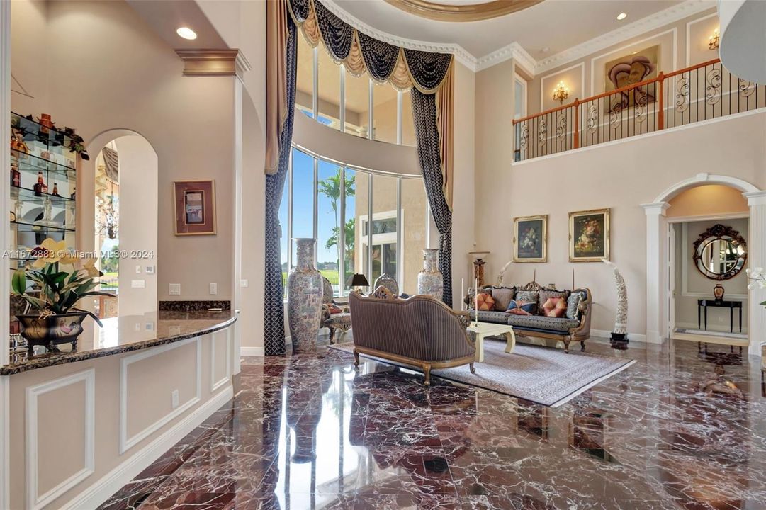 For Sale: $5,995,000 (5 beds, 6 baths, 5340 Square Feet)