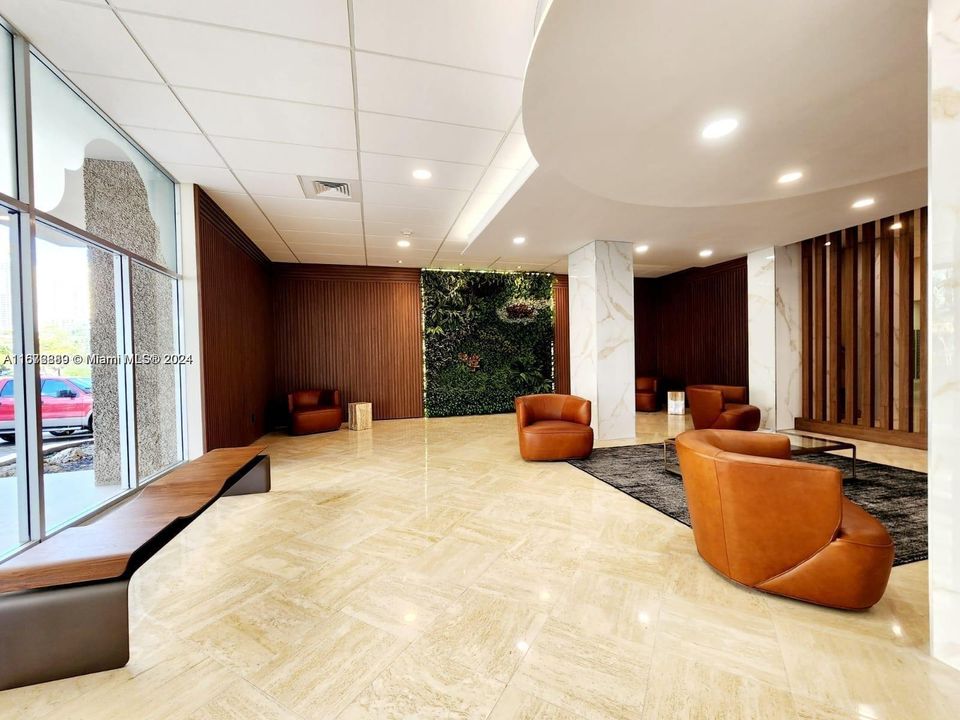 Recently Sold: $799,000 (3 beds, 3 baths, 1890 Square Feet)