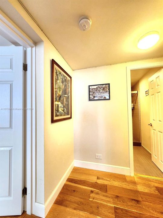 Recently Sold: $799,000 (3 beds, 3 baths, 1890 Square Feet)