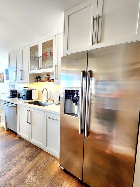 Recently Sold: $799,000 (3 beds, 3 baths, 1890 Square Feet)