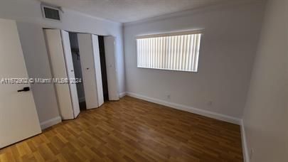 For Sale: $180,000 (2 beds, 2 baths, 830 Square Feet)