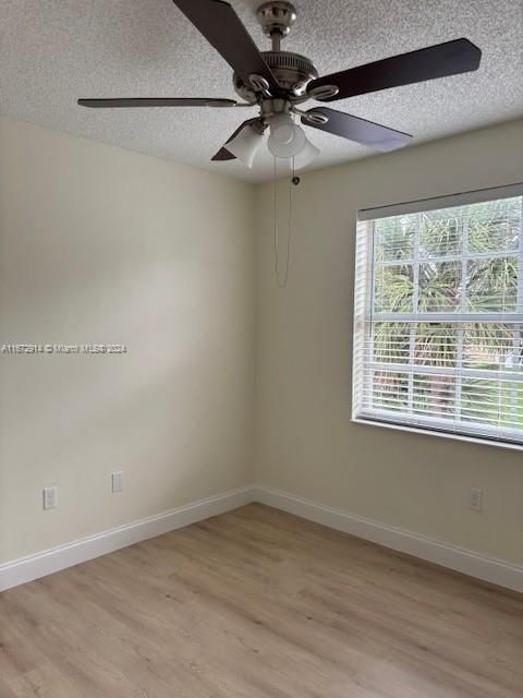 For Rent: $4,000 (3 beds, 3 baths, 1784 Square Feet)