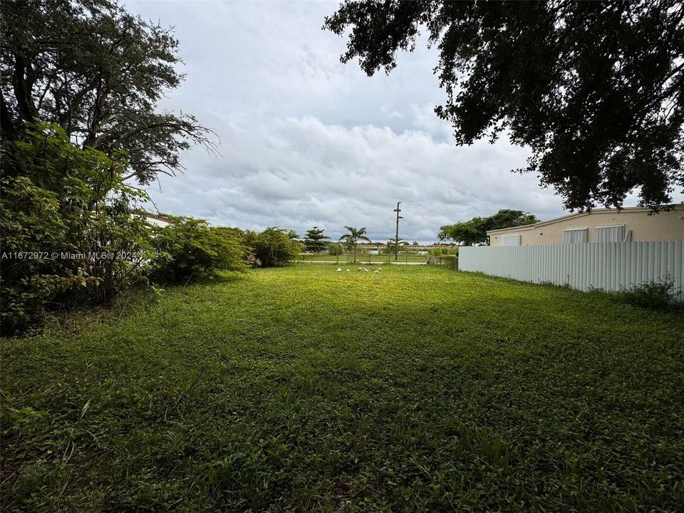 En Venta: $150,000 (0.11 acres)