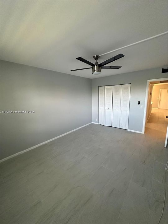 For Rent: $2,000 (2 beds, 1 baths, 861 Square Feet)