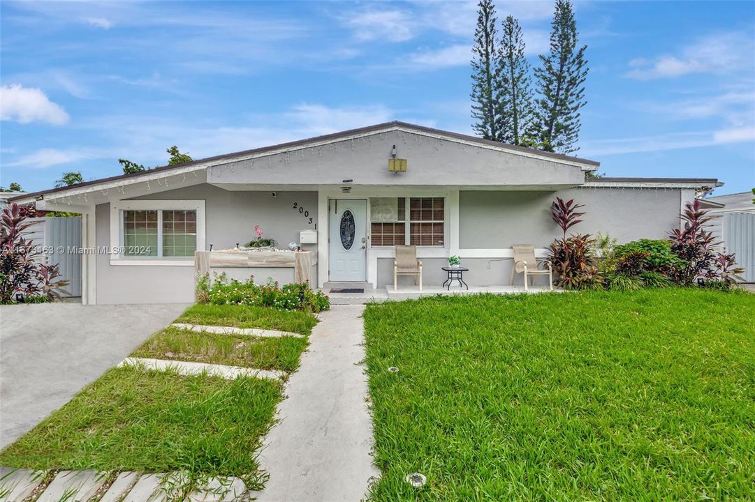 For Sale: $750,000 (4 beds, 2 baths, 2151 Square Feet)