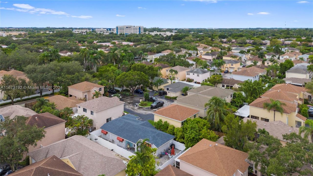 For Sale: $524,900 (3 beds, 2 baths, 1304 Square Feet)