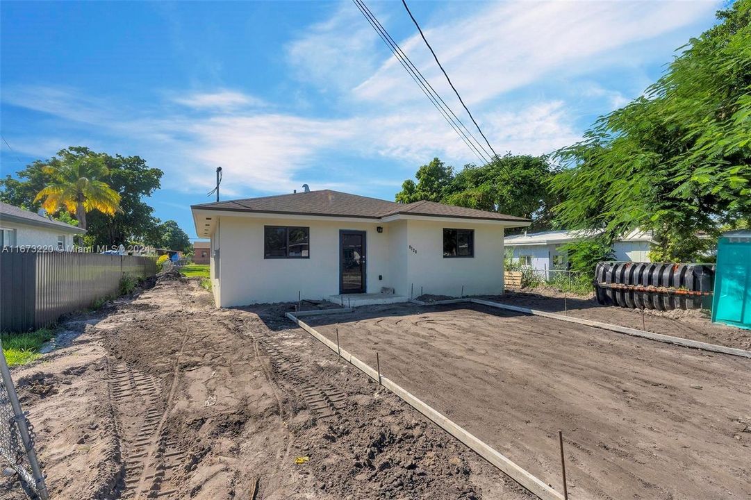 For Sale: $525,000 (3 beds, 2 baths, 0 Square Feet)