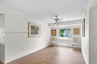 For Sale: $349,000 (3 beds, 2 baths, 1392 Square Feet)