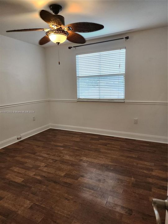 For Rent: $3,900 (4 beds, 2 baths, 2042 Square Feet)