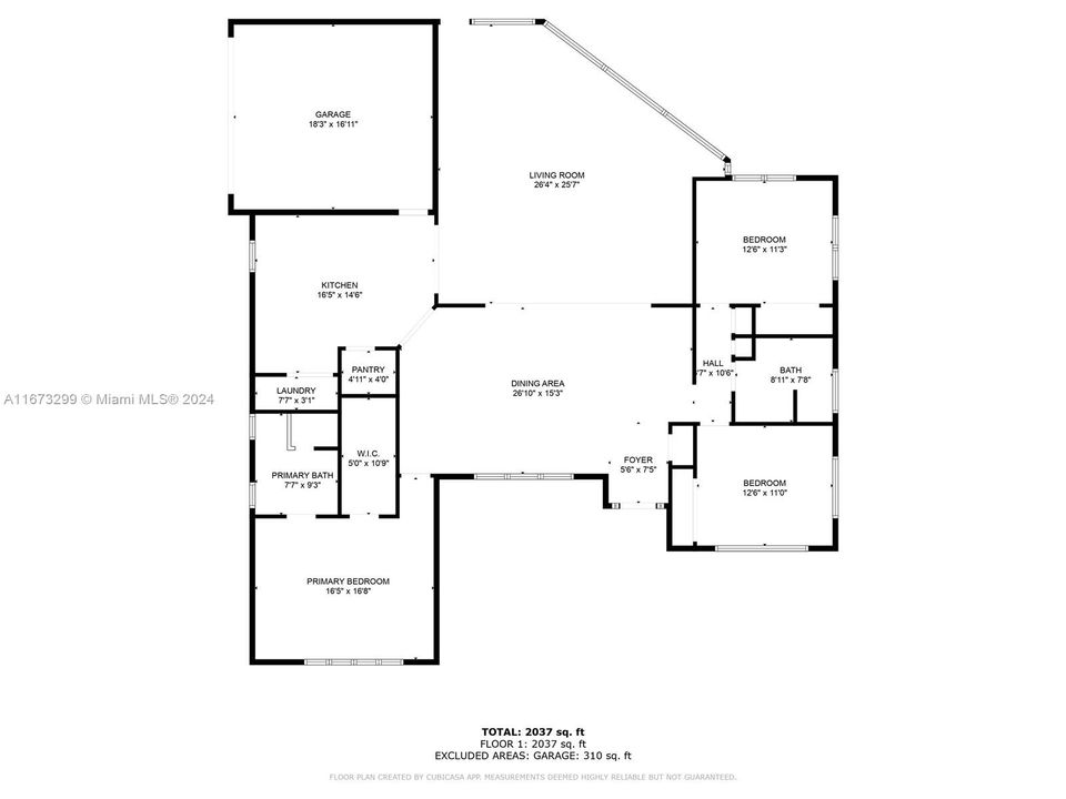 Flowing layout with primary on one wing and other bedrooms on other