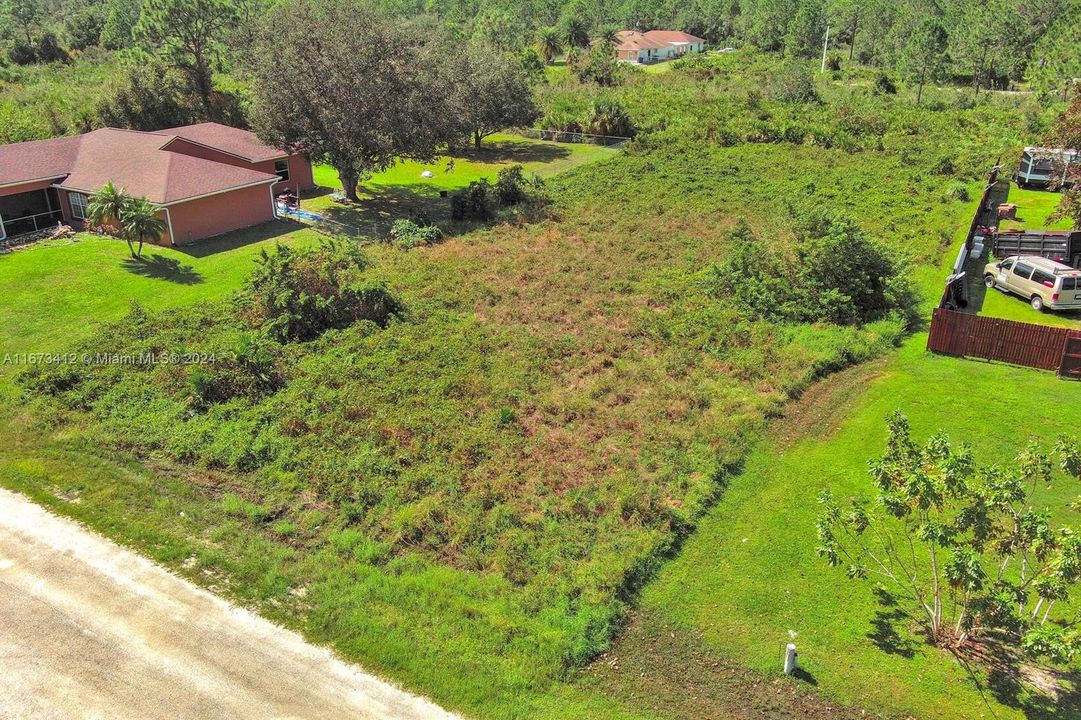 En Venta: $35,000 (0.50 acres)