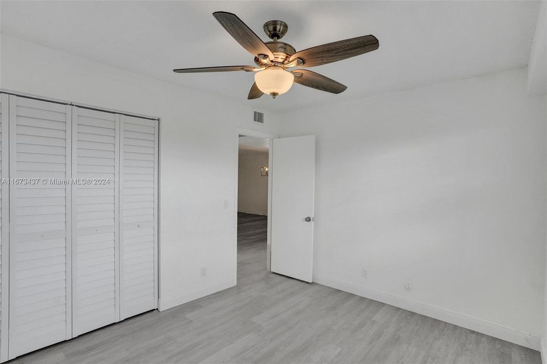 For Sale: $269,900 (2 beds, 2 baths, 1192 Square Feet)