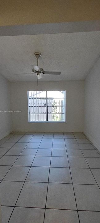 For Rent: $2,850 (3 beds, 2 baths, 1070 Square Feet)