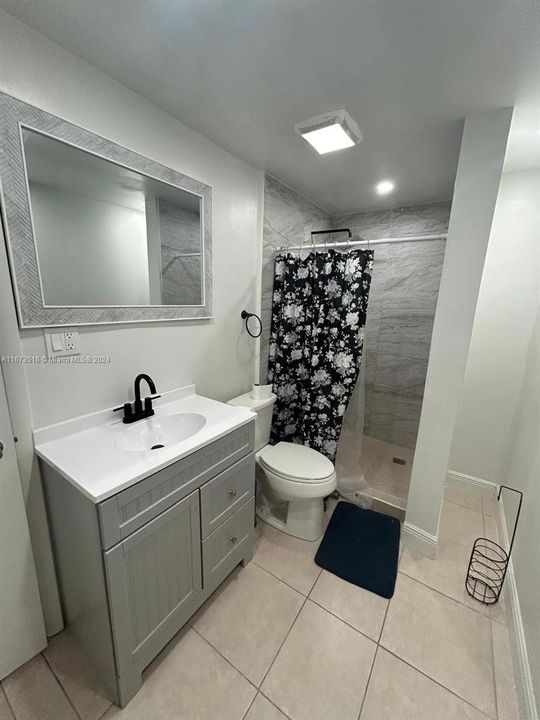 For Rent: $1,550 (1 beds, 1 baths, 1366 Square Feet)