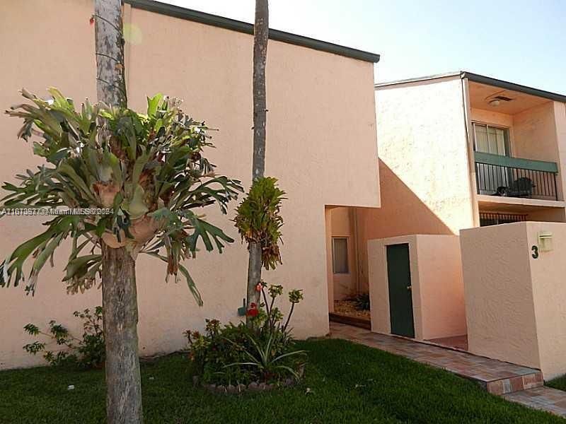 En Venta: $400,000 (3 camas, 2 baños, 1900 Pies cuadrados)