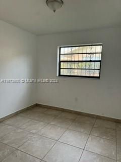 For Rent: $3,400 (3 beds, 2 baths, 1217 Square Feet)