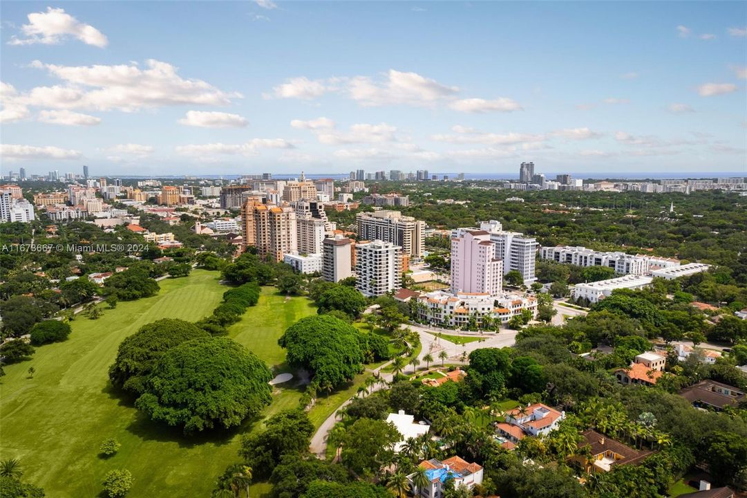 For Sale: $2,750,000 (4 beds, 3 baths, 3501 Square Feet)