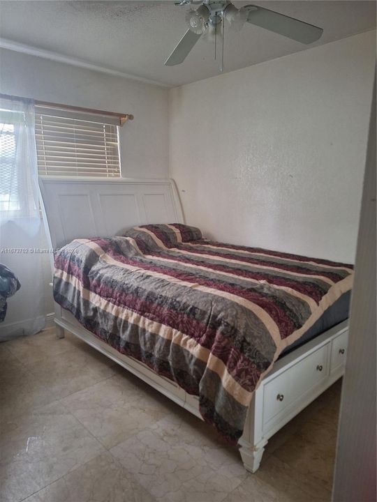 For Rent: $4,000 (3 beds, 1 baths, 1454 Square Feet)