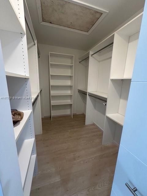 В аренду: $6,500 (4 спален, 2 ванн, 2529 Квадратных фут)