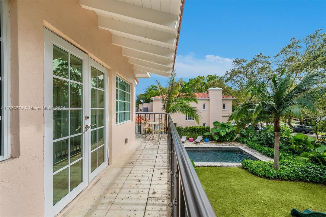 Guest House Balcony