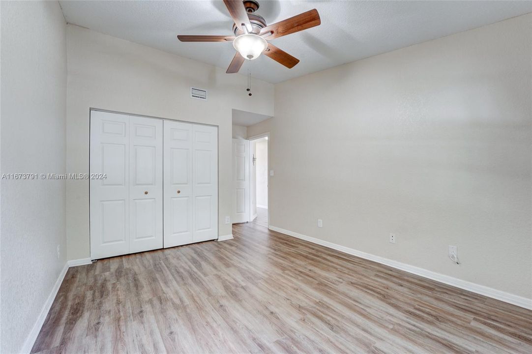 For Rent: $3,300 (3 beds, 2 baths, 1590 Square Feet)