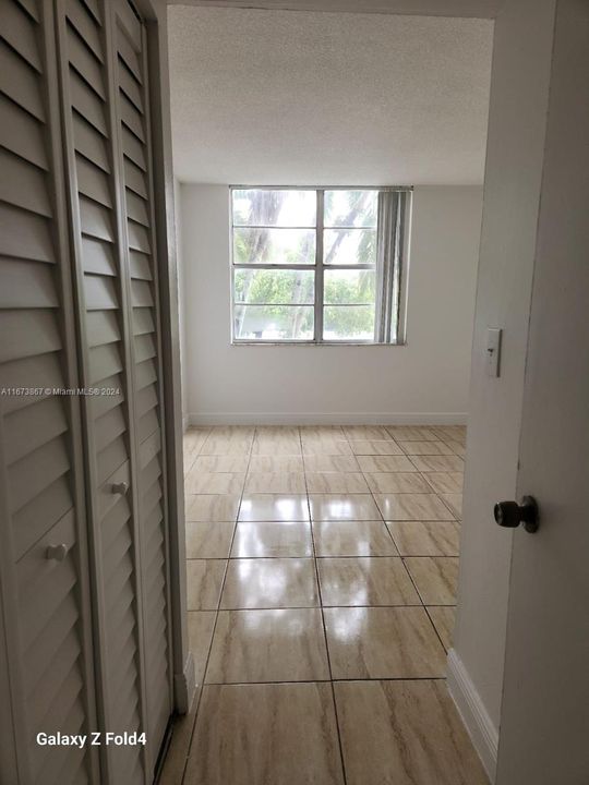 For Rent: $2,090 (2 beds, 2 baths, 1175 Square Feet)