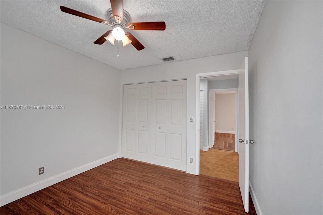 For Rent: $3,300 (4 beds, 2 baths, 1895 Square Feet)