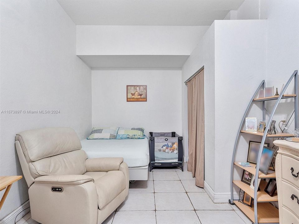 En Venta: $520,000 (3 camas, 2 baños, 1540 Pies cuadrados)