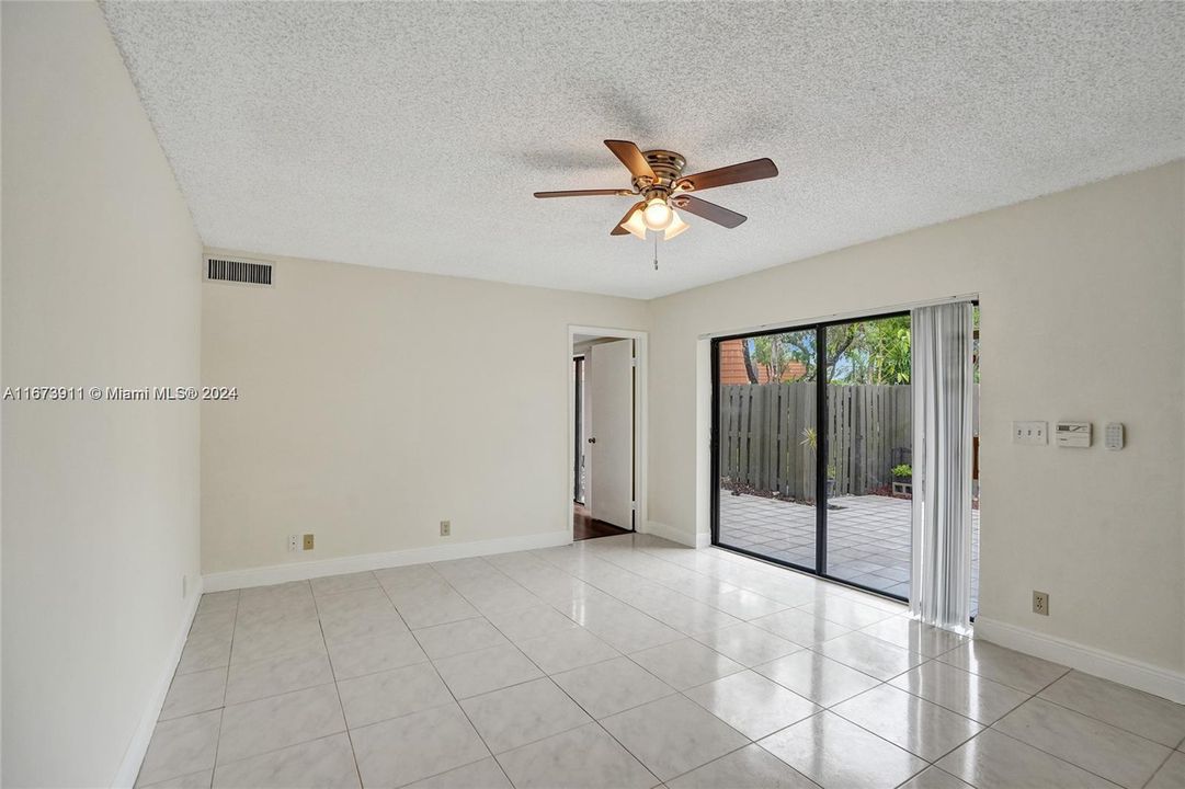 For Rent: $3,200 (3 beds, 2 baths, 1628 Square Feet)