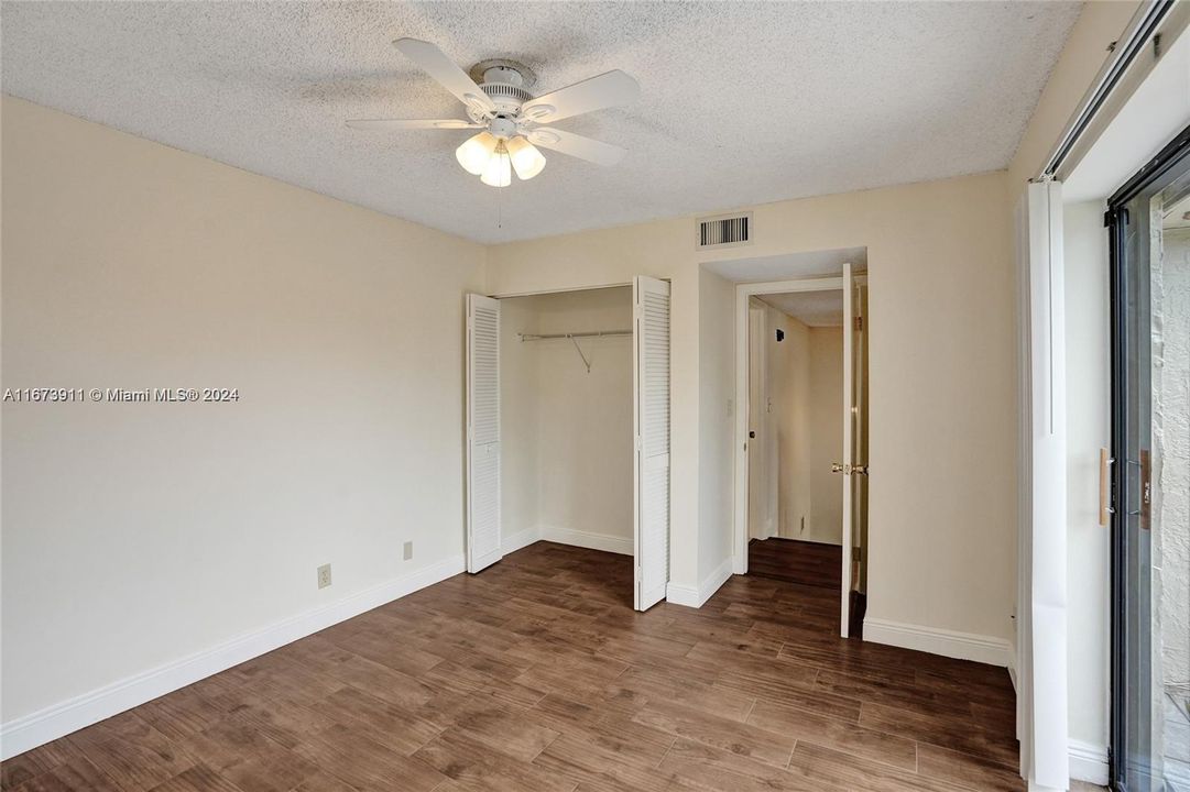 For Rent: $3,200 (3 beds, 2 baths, 1628 Square Feet)