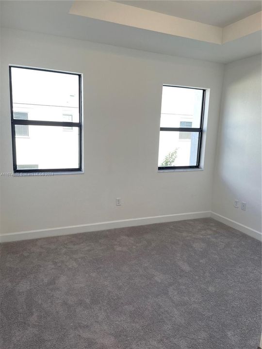 For Rent: $2,600 (3 beds, 2 baths, 1296 Square Feet)