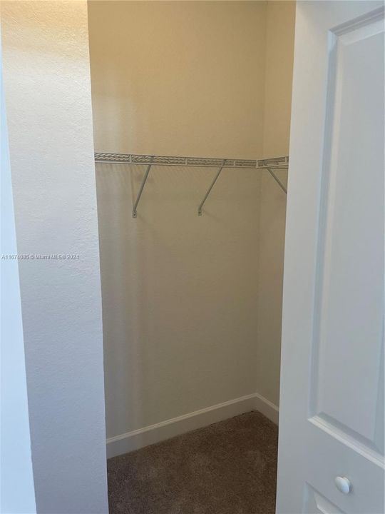 For Rent: $2,600 (3 beds, 2 baths, 1296 Square Feet)