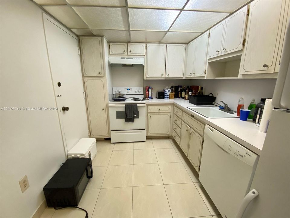 En Venta: $299,000 (1 camas, 1 baños, 798 Pies cuadrados)