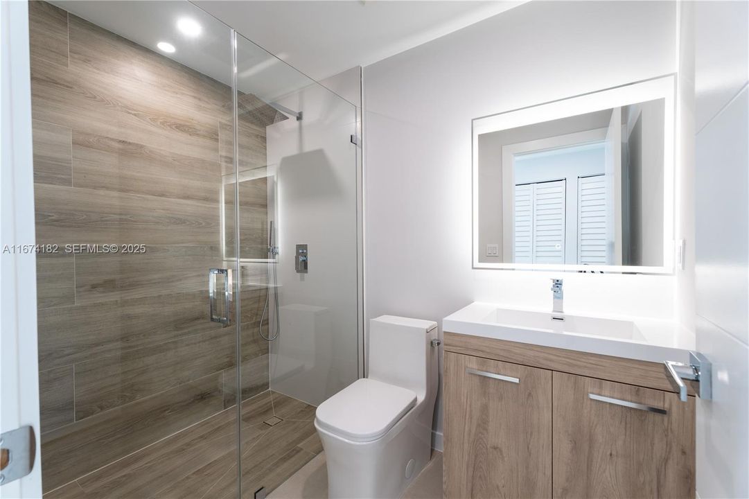 En Venta: $1,350,000 (4 camas, 3 baños, 0 Pies cuadrados)