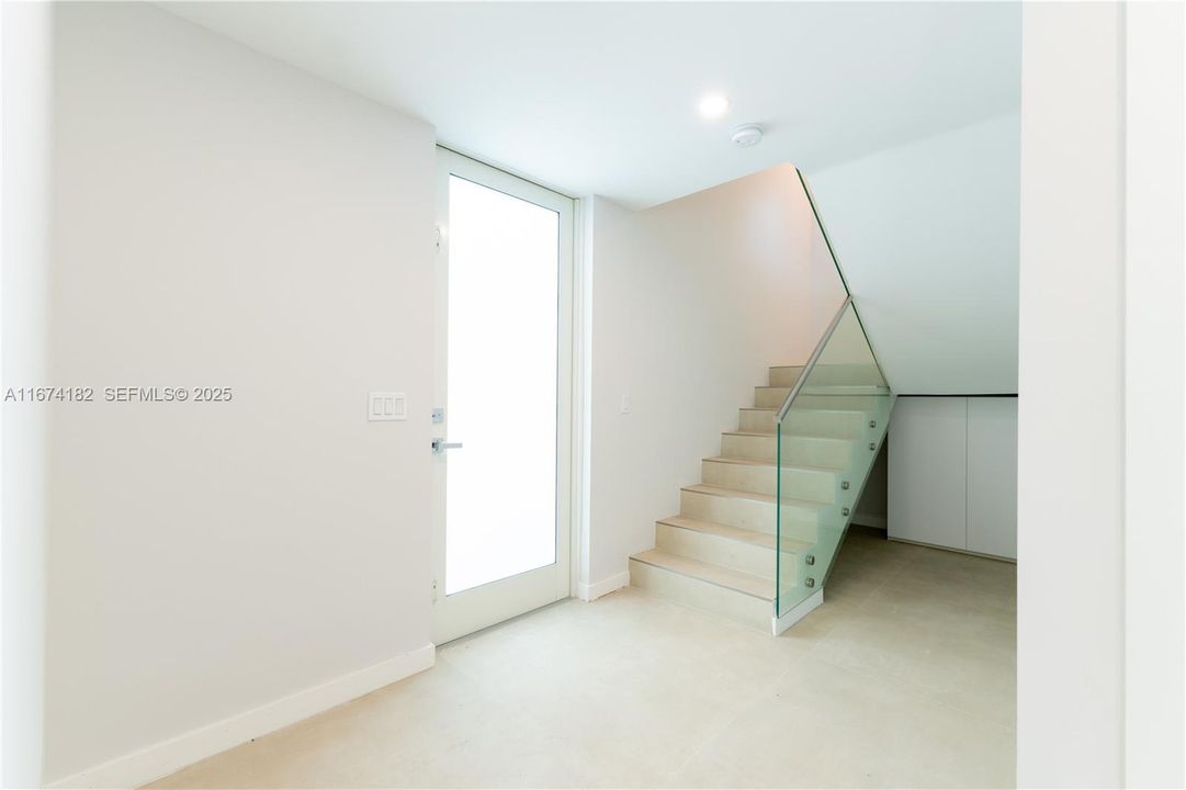 En Venta: $1,350,000 (4 camas, 3 baños, 0 Pies cuadrados)
