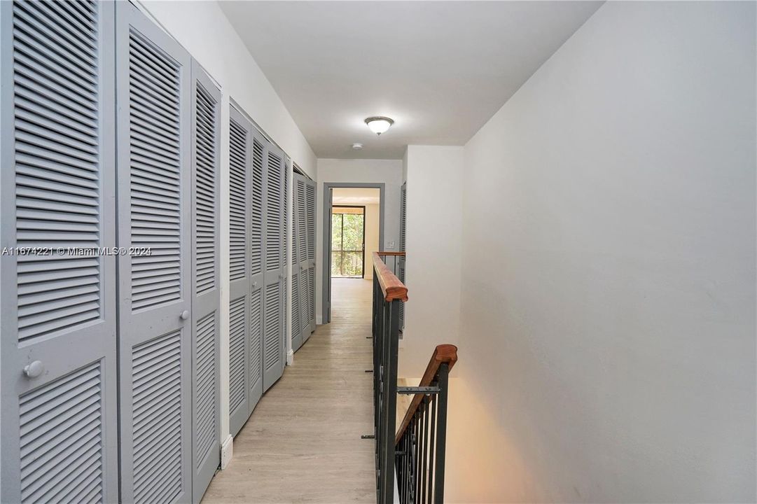 Active With Contract: $3,800 (3 beds, 2 baths, 1960 Square Feet)