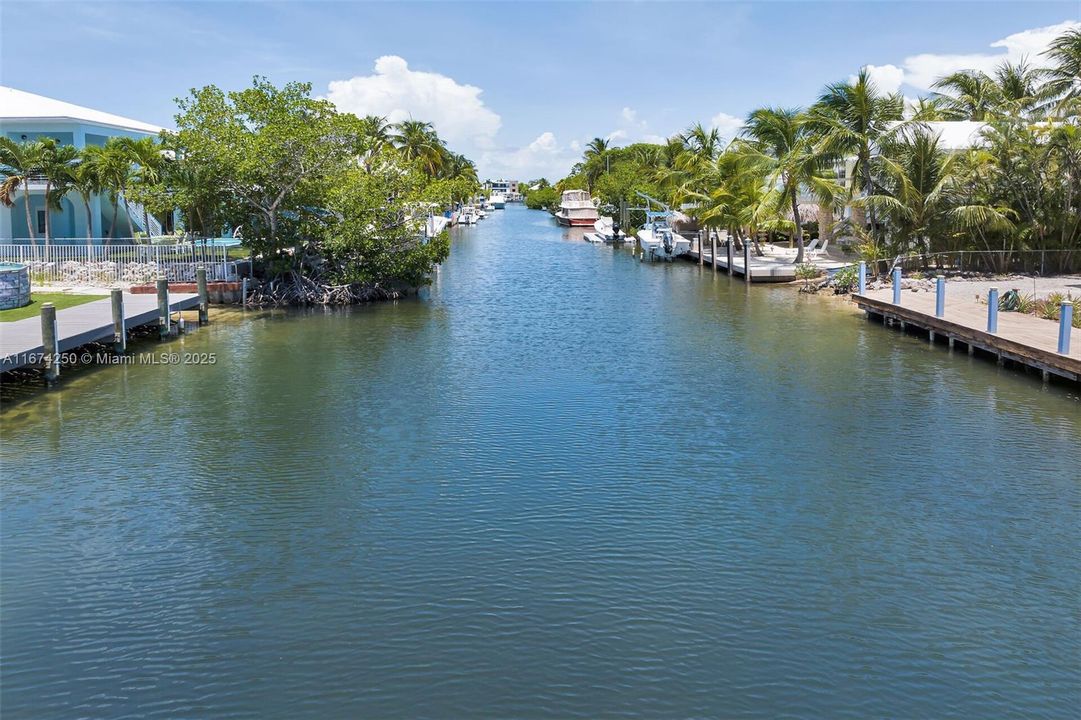 For Sale: $1,599,000 (3 beds, 2 baths, 1278 Square Feet)