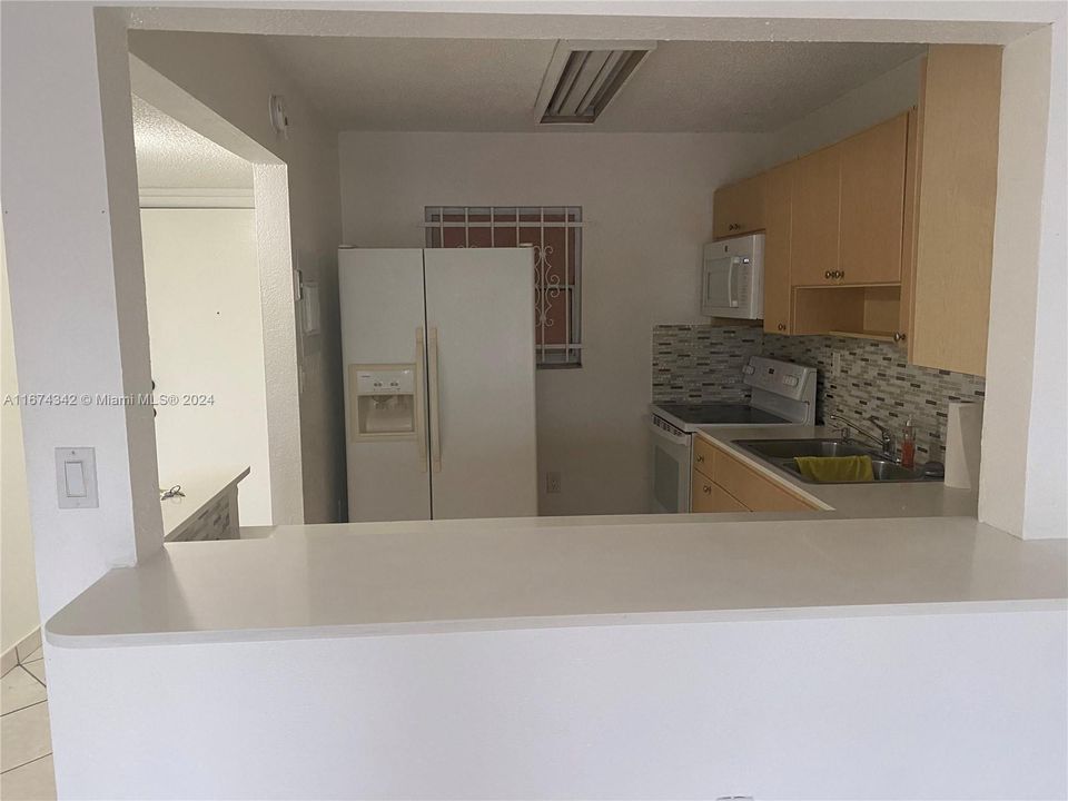 En Venta: $265,000 (2 camas, 2 baños, 996 Pies cuadrados)