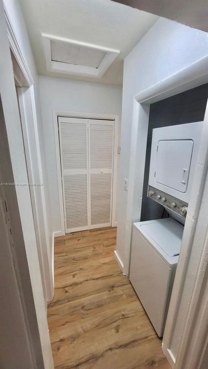 Recently Rented: $2,250 (2 beds, 3 baths, 1456 Square Feet)