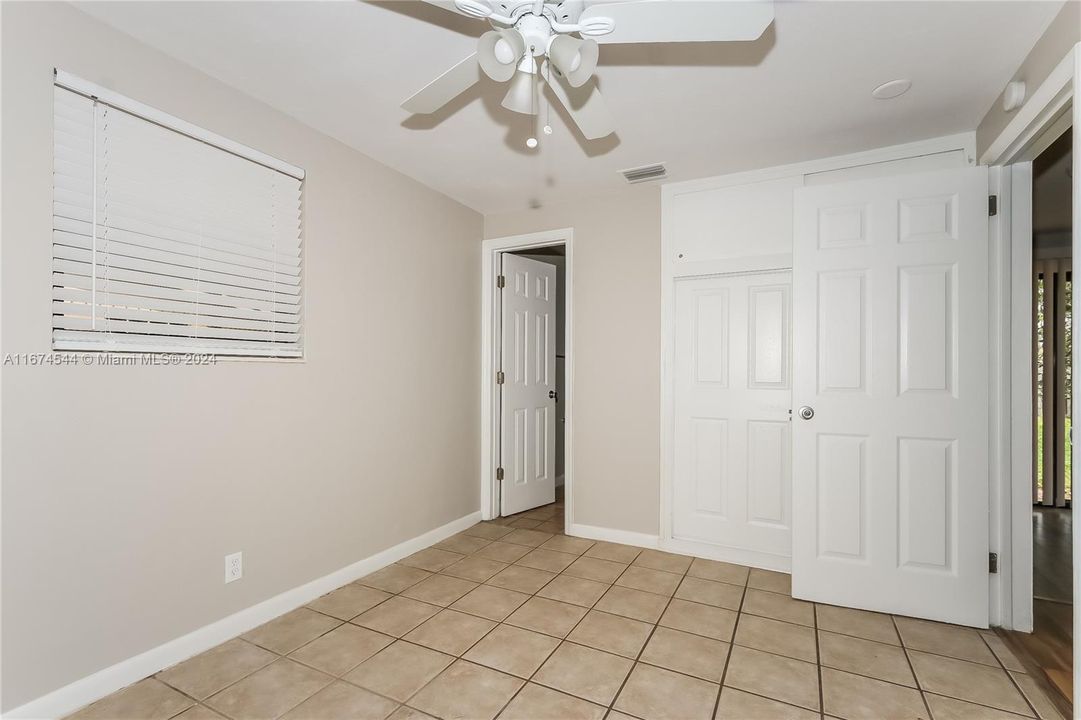 For Rent: $2,746 (3 beds, 2 baths, 966 Square Feet)